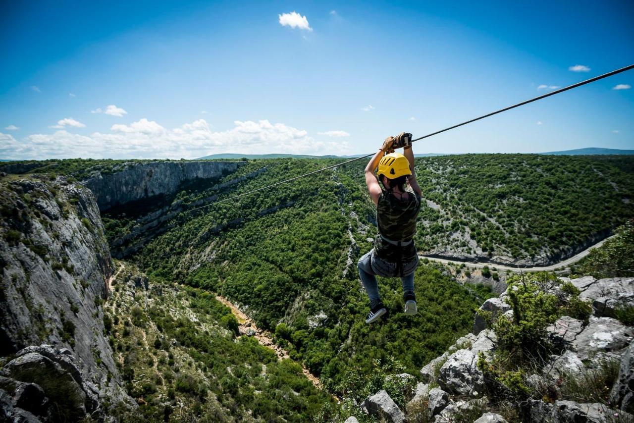 Agrotourism Galic Krka Hotel Drinovci Buitenkant foto