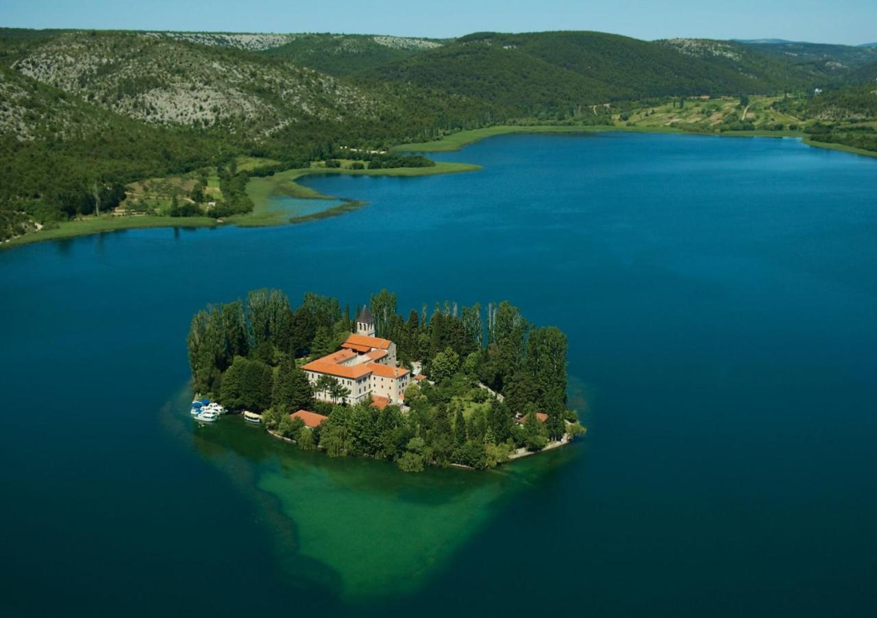 Agrotourism Galic Krka Hotel Drinovci Buitenkant foto